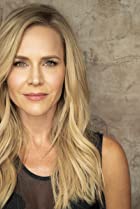 Julie Benz Birthday, Height and zodiac sign