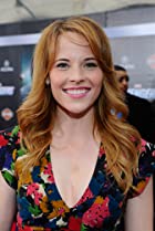 Katie Leclerc Birthday, Height and zodiac sign