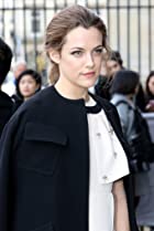 Riley Keough Birthday, Height and zodiac sign