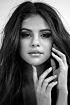 Selena Gomez Birthday, Height and zodiac sign