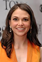 Sutton Foster Birthday, Height and zodiac sign