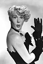 Betty Hutton Birthday, Height and zodiac sign