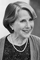 Julie Harris Birthday, Height and zodiac sign
