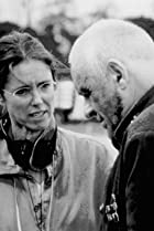 Julie Taymor Birthday, Height and zodiac sign