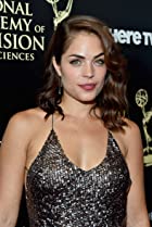 Kelly Thiebaud Birthday, Height and zodiac sign