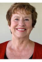 Lynne Marie Stewart Birthday, Height and zodiac sign