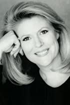 Meredith MacRae Birthday, Height and zodiac sign
