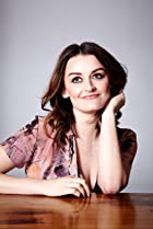 Alison Wright Birthday, Height and zodiac sign