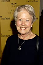 Annette Crosbie Birthday, Height and zodiac sign