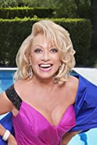 Elaine Paige Birthday, Height and zodiac sign
