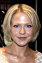 Kellie Bright Birthday, Height and zodiac sign