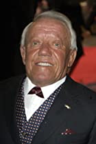 Kenny Baker Birthday, Height and zodiac sign