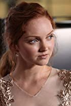 Lily Cole Birthday, Height and zodiac sign