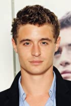 Max Irons Birthday, Height and zodiac sign