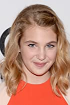 Sophie Nélisse Birthday, Height and zodiac sign