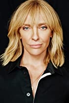 Toni Collette Birthday, Height and zodiac sign